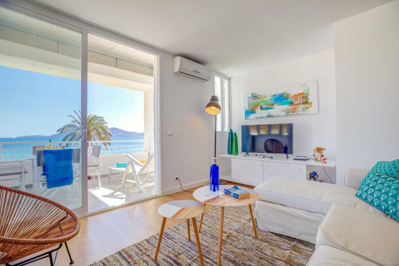 Beachfront Apartment Sivella By Sealand Villas Порт-де-Польєнса Екстер'єр фото